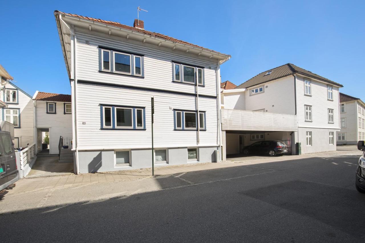 202 * Stavanger